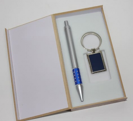 Ручка+ брелок в картонной коробочке